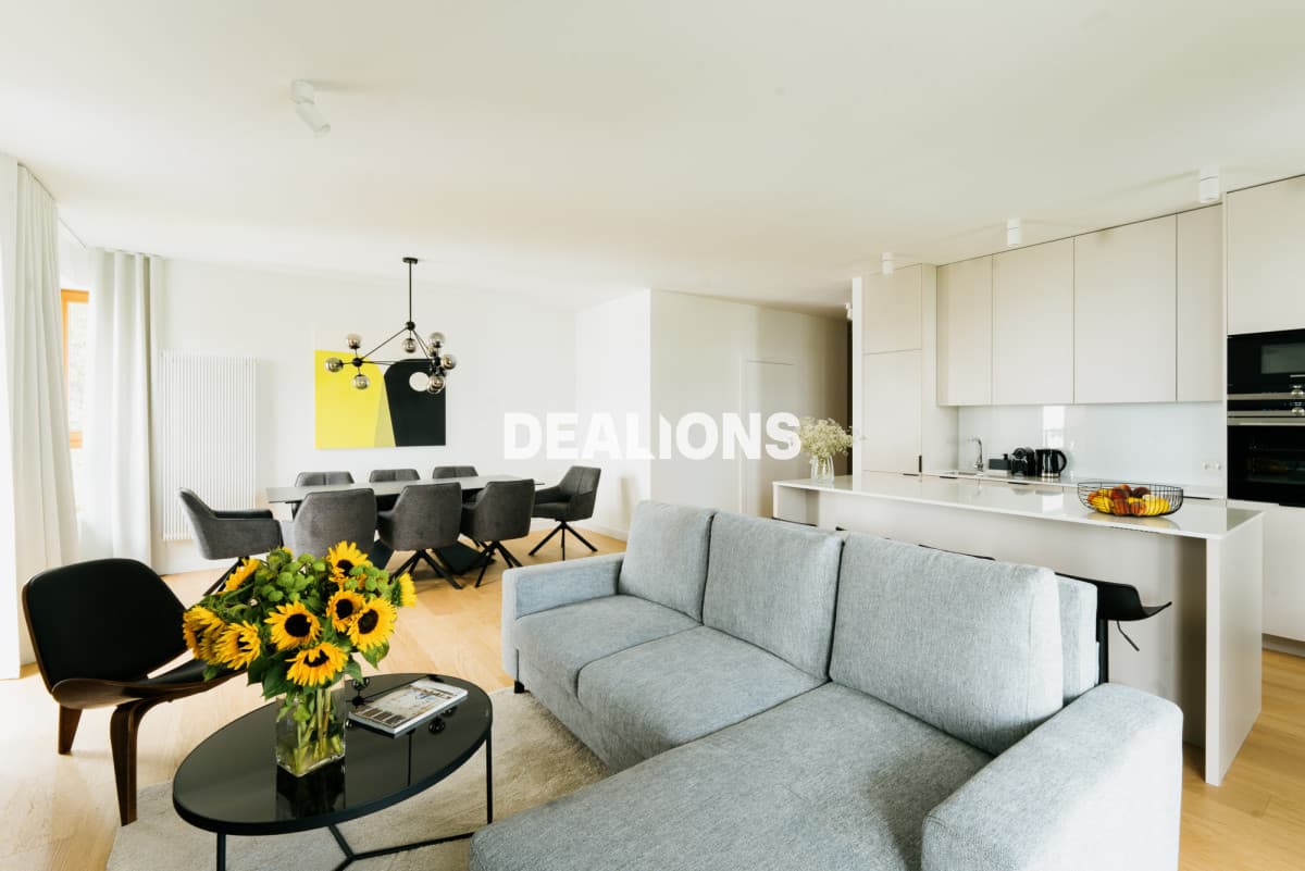 Luksusowy apartament, Bliska Wola