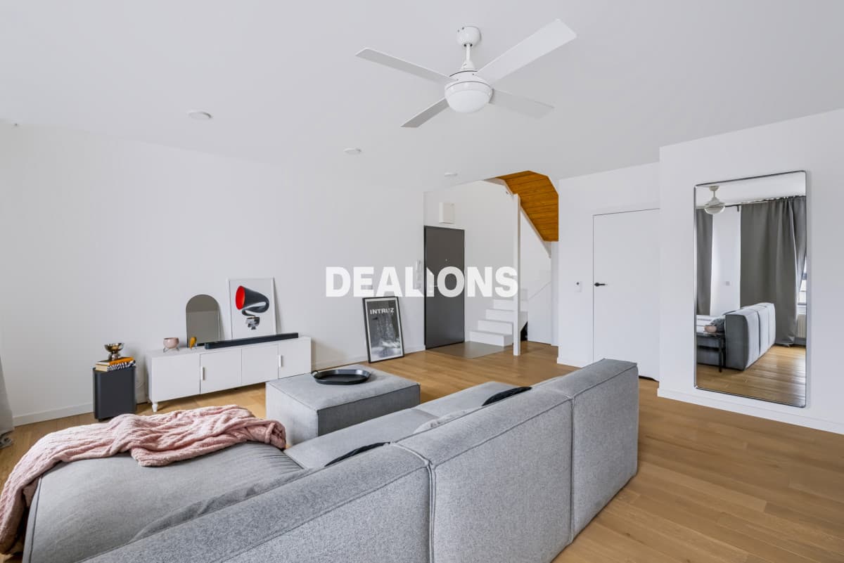 Dwupoziomowy apartament z tarasem na mokotowie